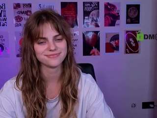 naya-may live webcam show