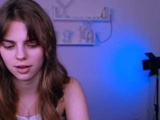 naya-may live cam preview