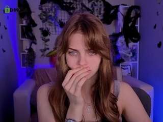 naya-may live cam preview