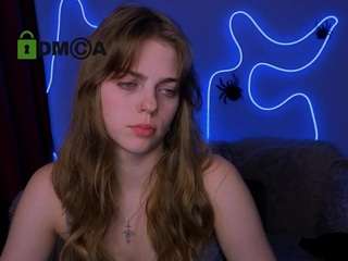 naya-may live cam preview