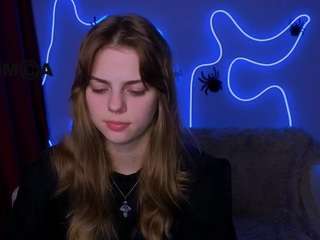 naya-may live cam preview