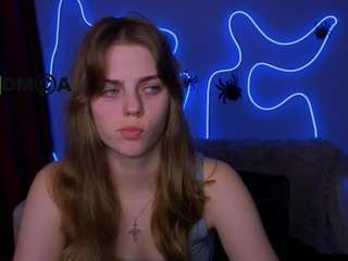 naya-may live cam preview