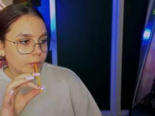 veri-ni live cam profile