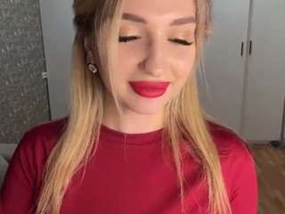 Live webcam model viktoriayoung on Soda Cams