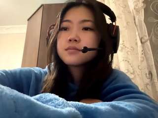 Live webcam model joeldubiansky on Soda Cams