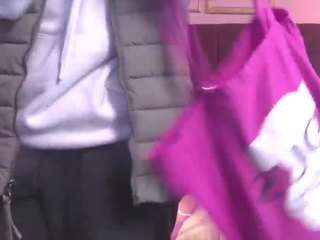 kendellvelvet, female webcam model,  years old, on live webcam