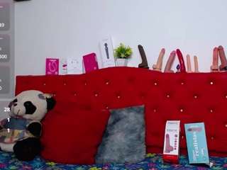 thalia-mills19 live webcam show
