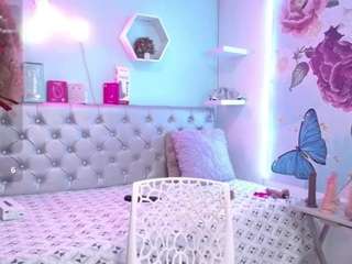 thalia-mills19