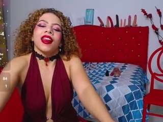 thalia-mills19