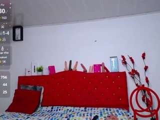thalia-mills19