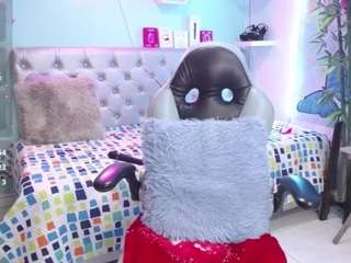 thalia-mills19 live cam preview