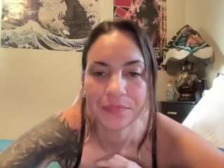 Live webcam model amberlove333 on Soda Cams