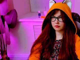 CarolCat live cam on CamSoda