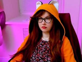 Live cam show with CarolCat
