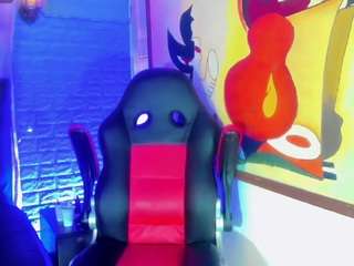 cristal-villael Live Webcam on CamSoda