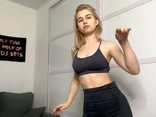 Live webcam model livsalim on Soda Cams