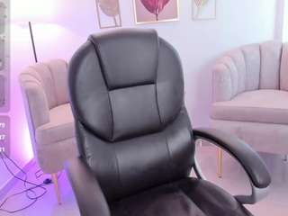 sheylan-hank Live Webcam on CamSoda