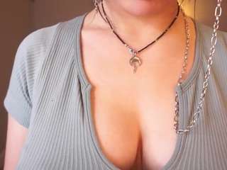 augustabuisson Live Webcam on CamSoda