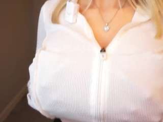 augustabuisson live cam profile