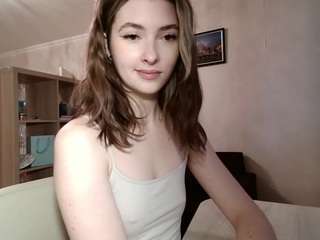 Live webcam model celestinehinderer on Soda Cams