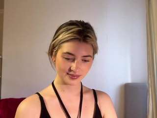 Live cam show with Dia