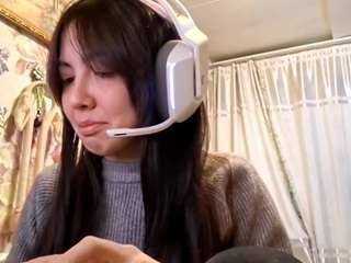 Live webcam model denesebadlam on Soda Cams