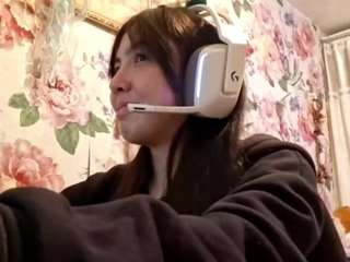 denesebadlam webcam model