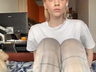 laylarusso live cam profile