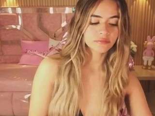 lilith4-s Live Webcam on CamSoda