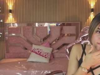 lilith4-s Live Webcam on CamSoda