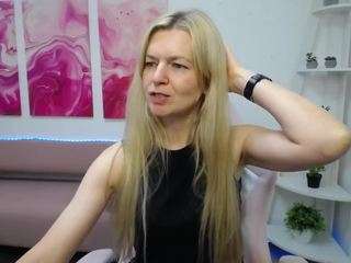MelissaTylerBB live webcam show