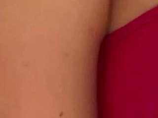 Live webcam model juniekoistinen on Soda Cams