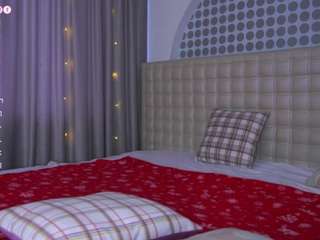 belle-phine's CamSoda show and profile