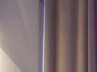 belle-phine live cam profile