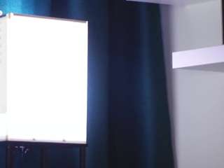 Bea live webcam show
