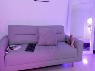 Adela Avanzi live cam preview