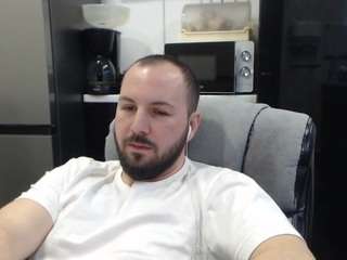 edwardbigheart Live Webcam on CamSoda