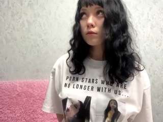 Live webcam model klaranovak on Soda Cams