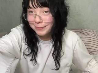 klaranovak's CamSoda show and profile