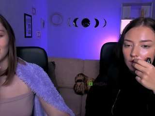 Live webcam model linda-lie on Soda Cams