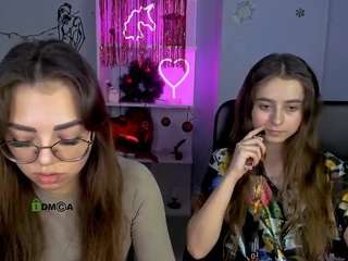 linda-lie Live Webcam on CamSoda