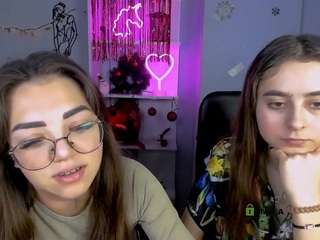 Live webcam model linda-lie on Soda Cams