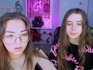 linda-lie Live Webcam on CamSoda