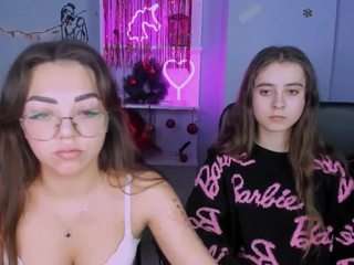 linda-lie Live Webcam on CamSoda