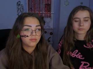 Live webcam model linda-lie on Soda Cams