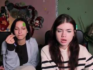 linda-lie Live Webcam on CamSoda