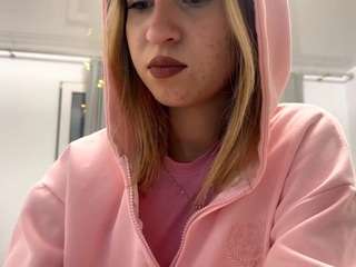 Live webcam model mariambrown on Soda Cams