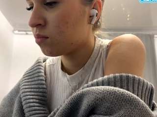 Live webcam model mariambrown on Soda Cams