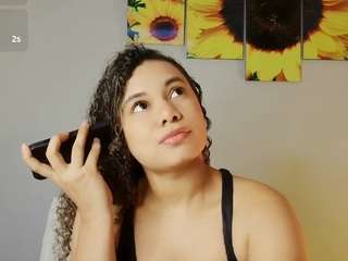angie-leonn