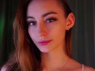 deanneplewinski Live Webcam on CamSoda